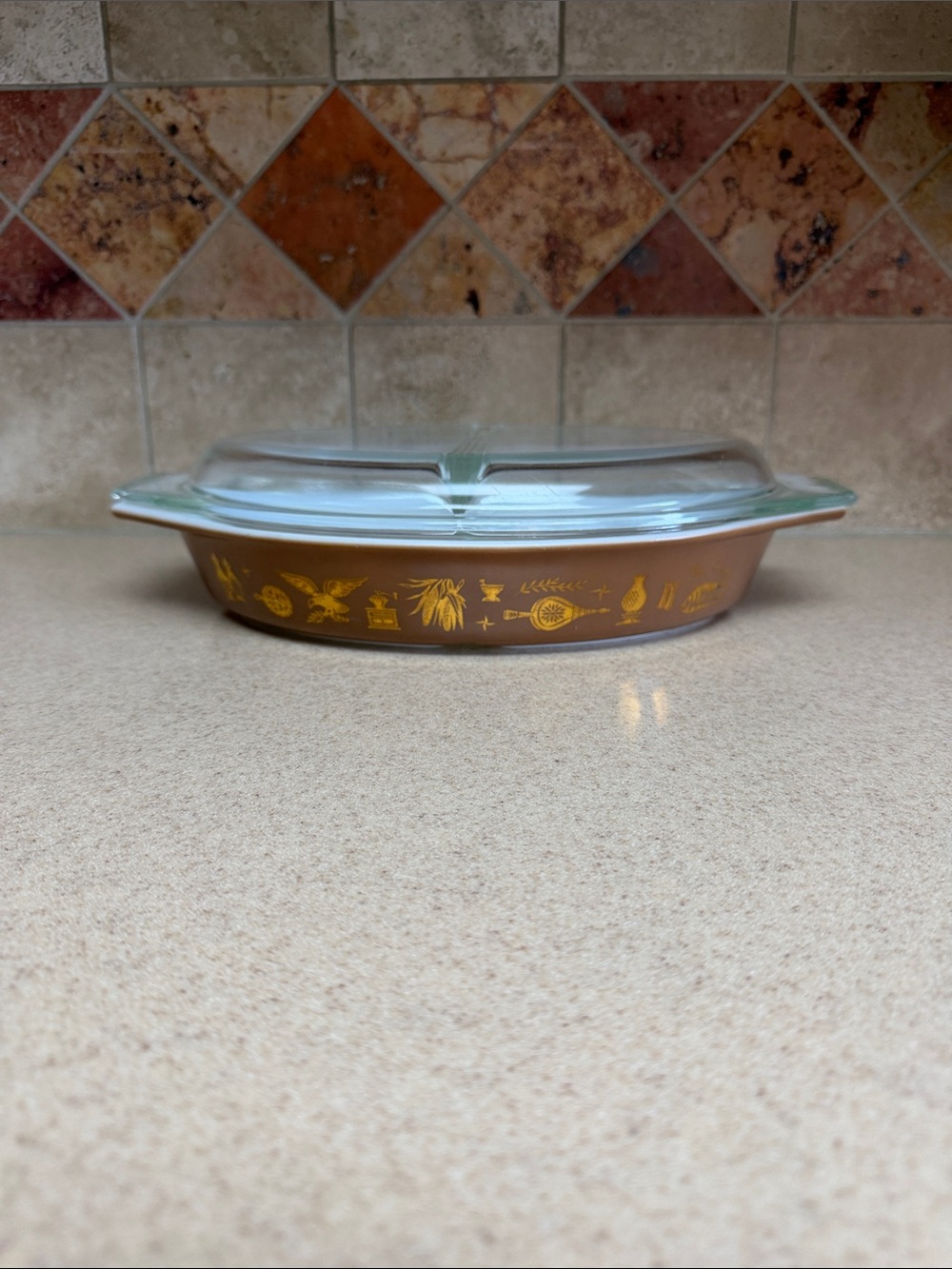 Pyrex Early American Divided Serving Dish 1.5 Quart
